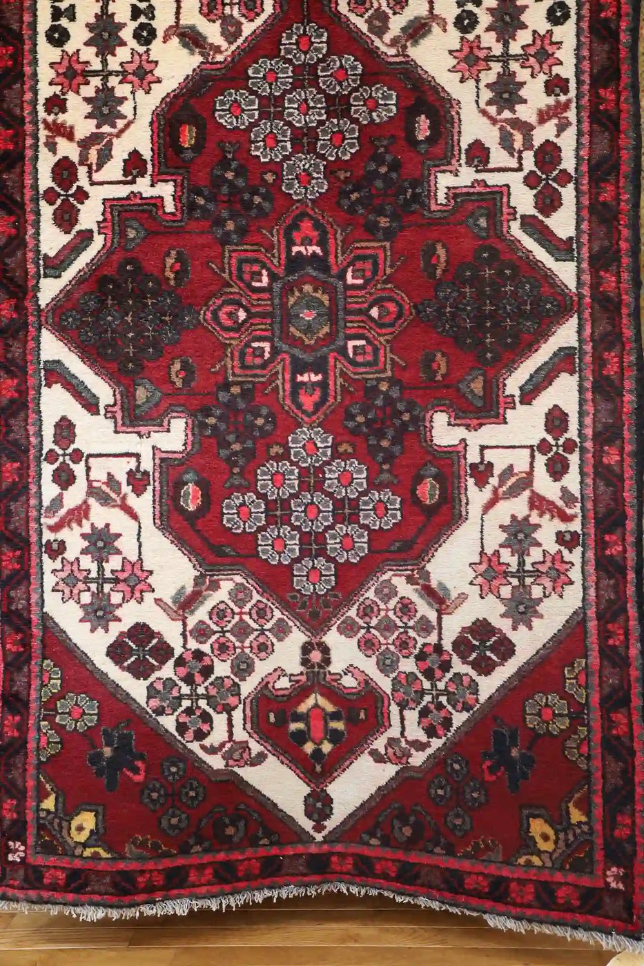 4′ x 10′ Red Fine Hand-Knotted Persian Hamadan Runner – Traditional Wool - 1 4′ x 10′ Red Fine Hand-Knotted Persian Hamadan Runner – Traditional Wool