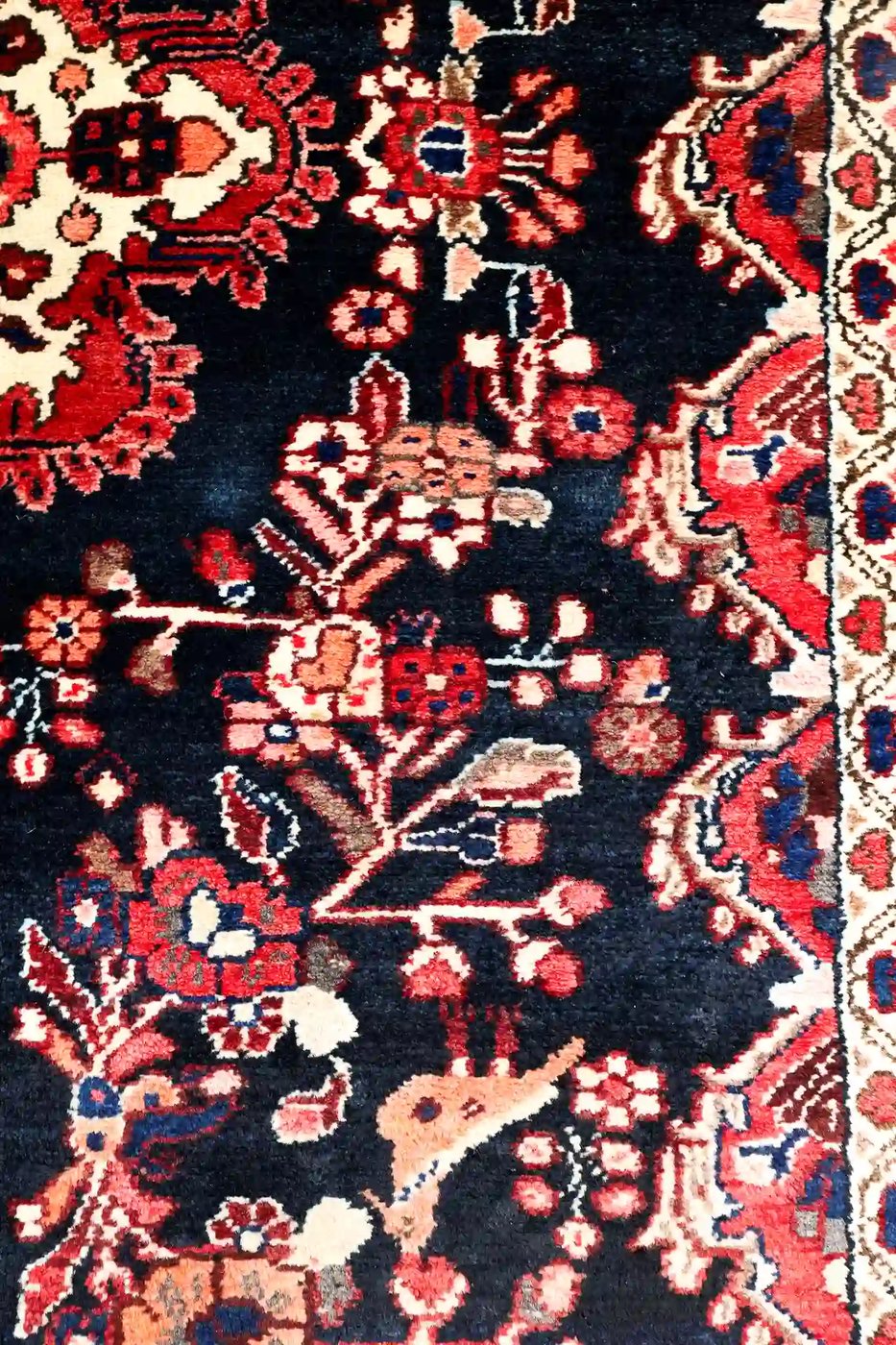 4′ x 12′ Red Fine Hand-Knotted Persian Bakhtiari Runner – Traditional Wool