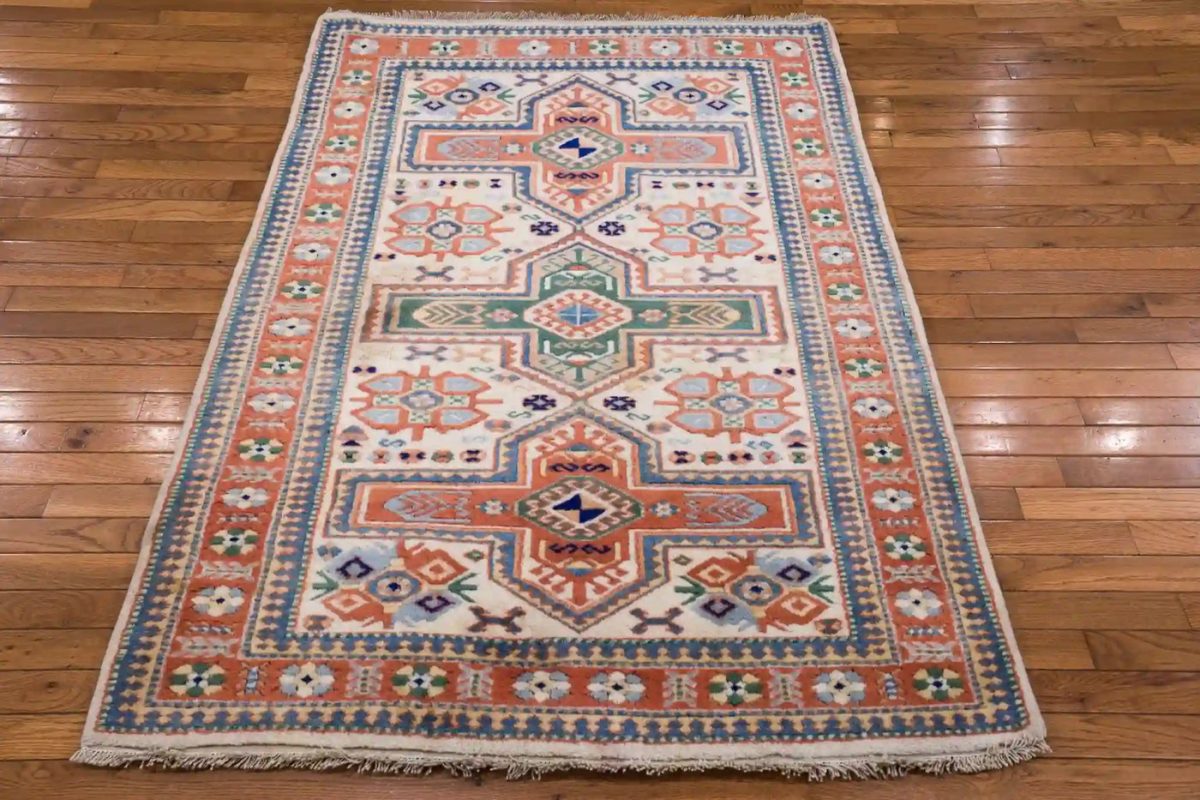 4′ x 6′ Ivory Fine Hand-Knotted Turkish Kazak Rug – Traditional Wool