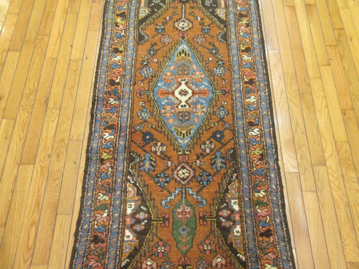 3′ x 9′ Vintage Persian Runner Rug – Traditional Hand-Knotted Wool, Geometric Medallion Design