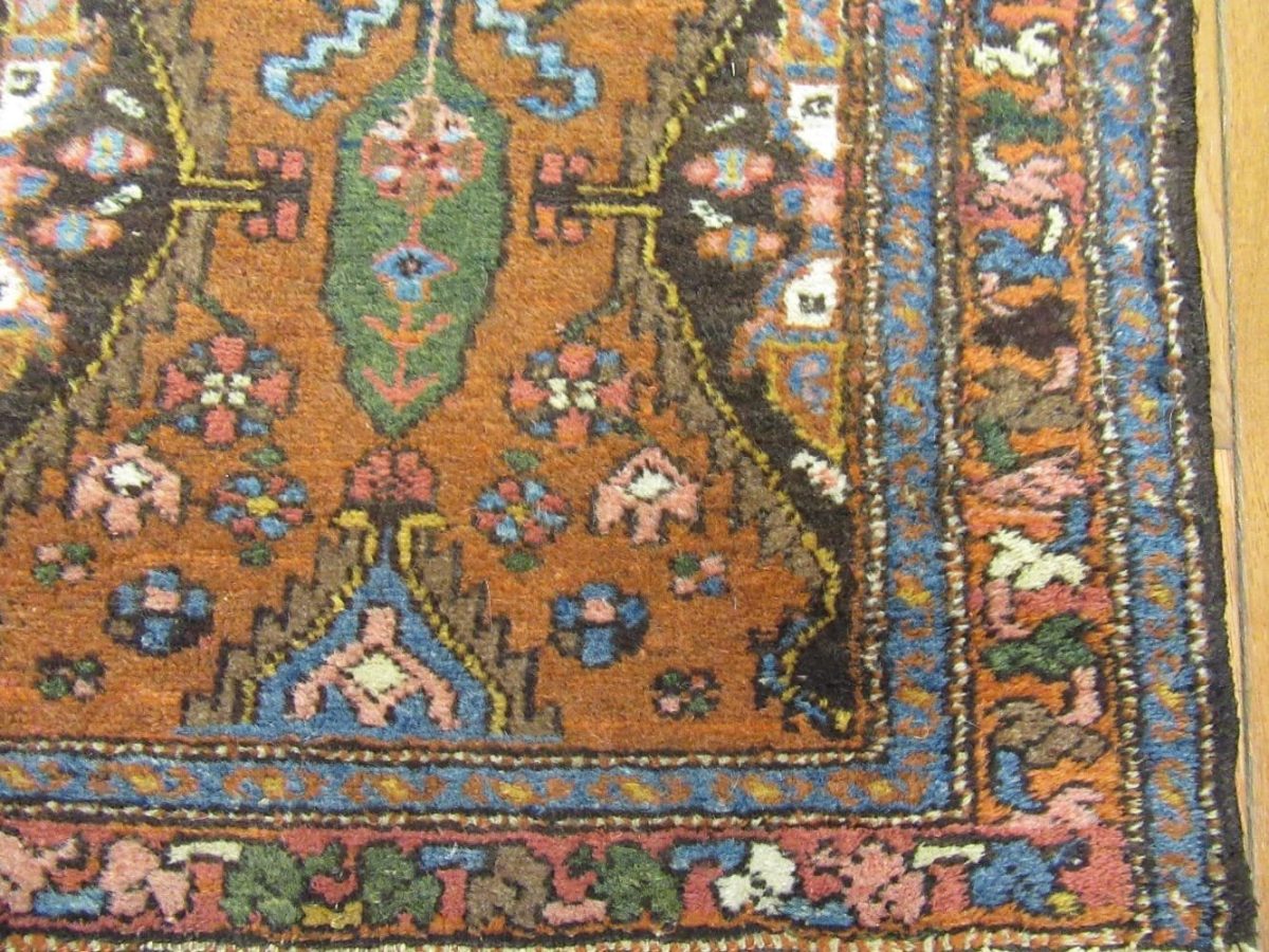 3′ x 9′ Vintage Persian Runner Rug – Traditional Hand-Knotted Wool, Geometric Medallion Design