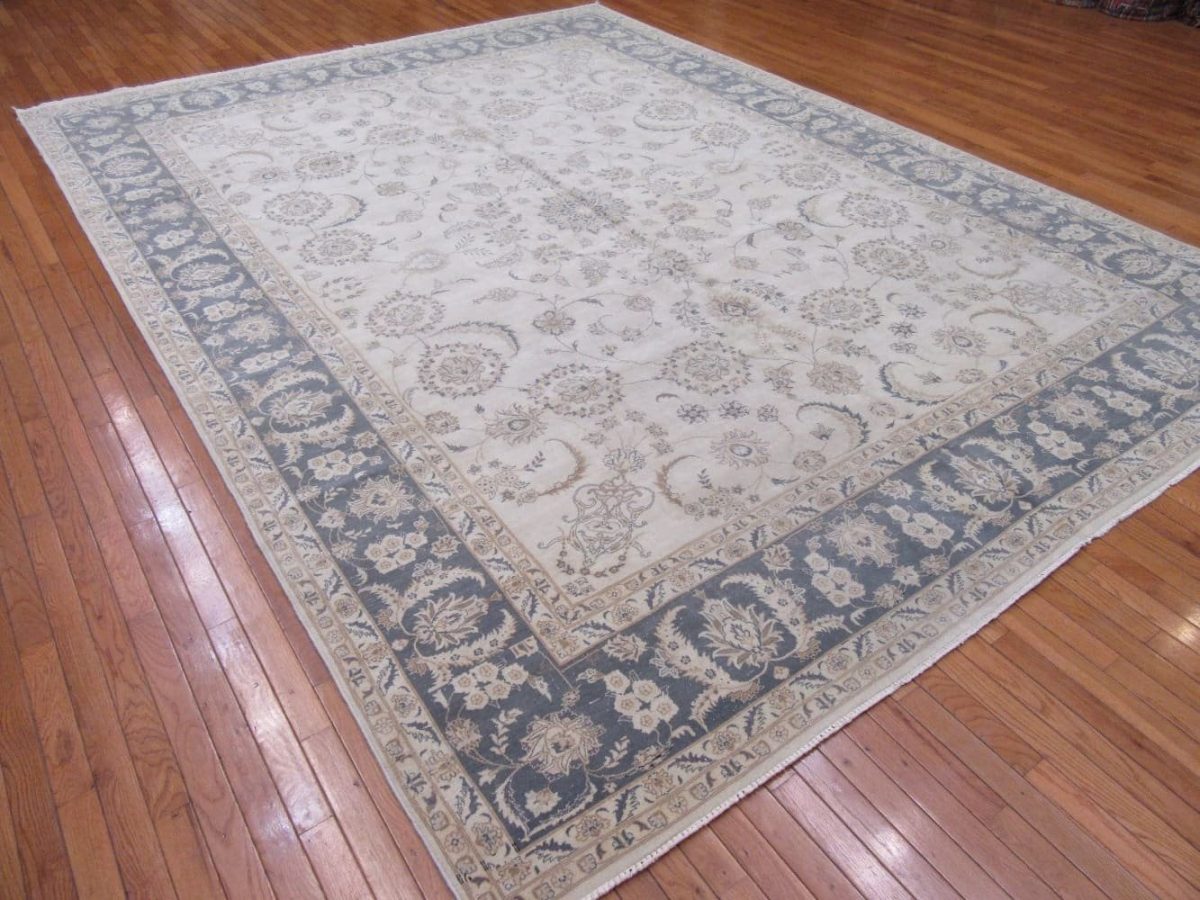 9′ x 12′ Pakistan Handmade Oriental Rug – Traditional Tabriz Floral Design, Ivory & Soft Blue