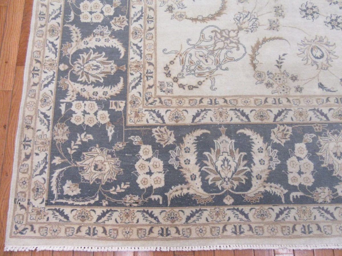 9′ x 12′ Pakistan Handmade Oriental Rug – Traditional Tabriz Floral Design, Ivory & Soft Blue