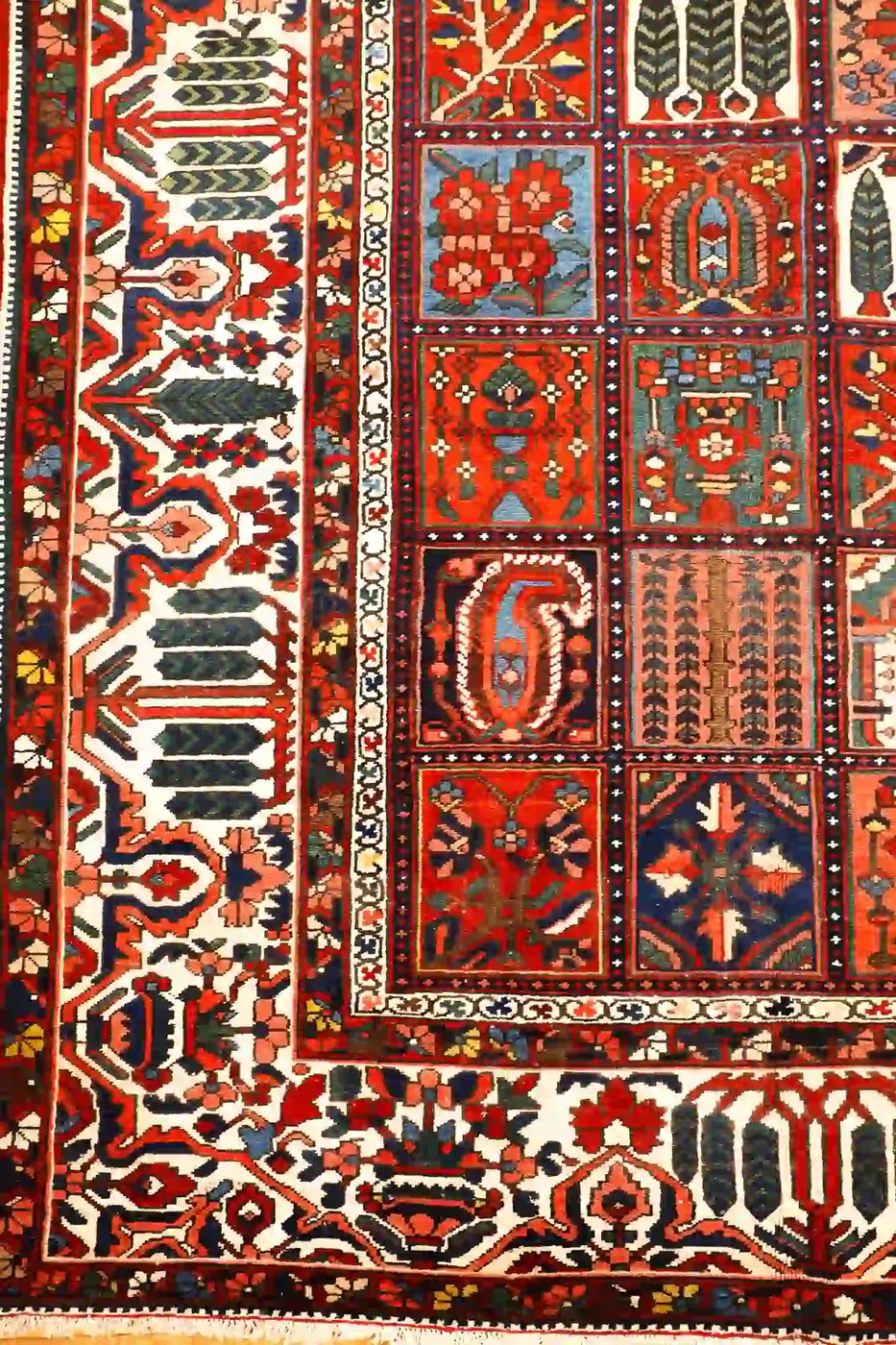 11′ x 14′ Multi-Color Fine Hand-Knotted Semi-Antique Persian Bakhtiari Rug – Traditional Wool