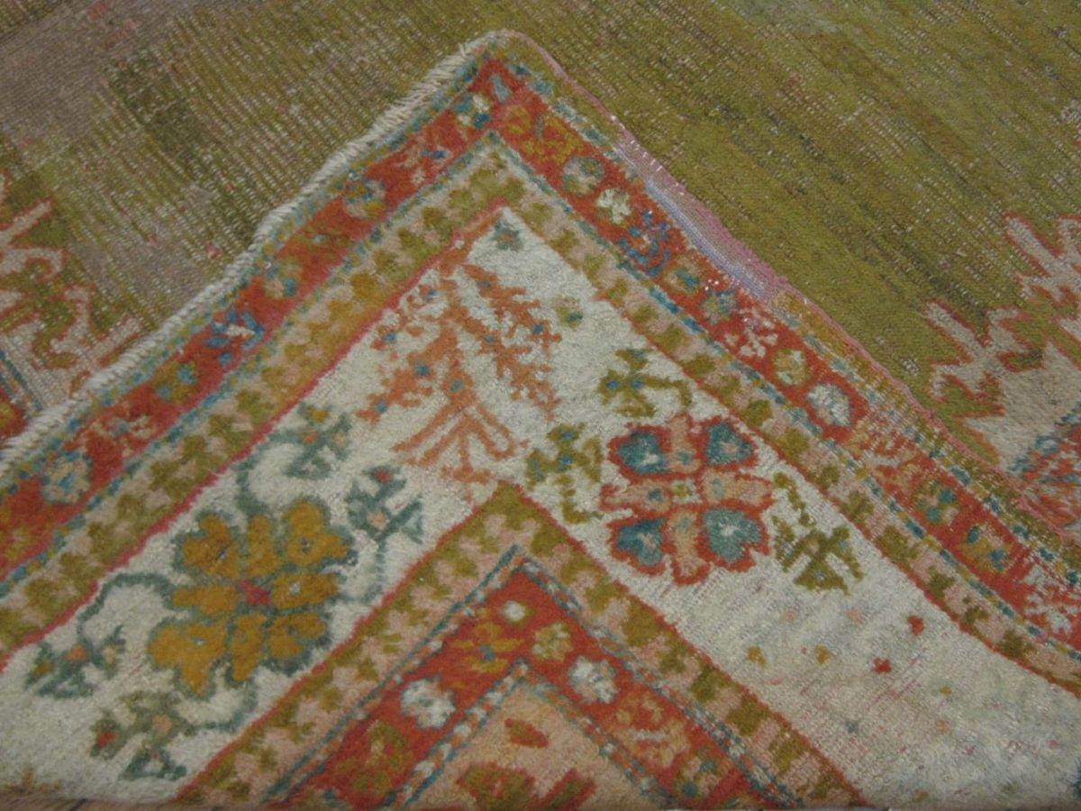 7′ x 10′ Antique Turkish Oushak Rug – Open Field Design, Soft Gold & Pastel Border