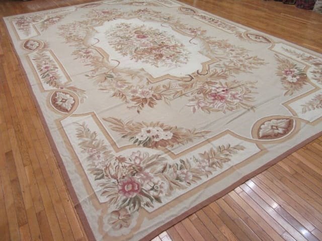 12′ x 19′ Chinese Ivory Floral Needlepoint Rug – Traditional Wool