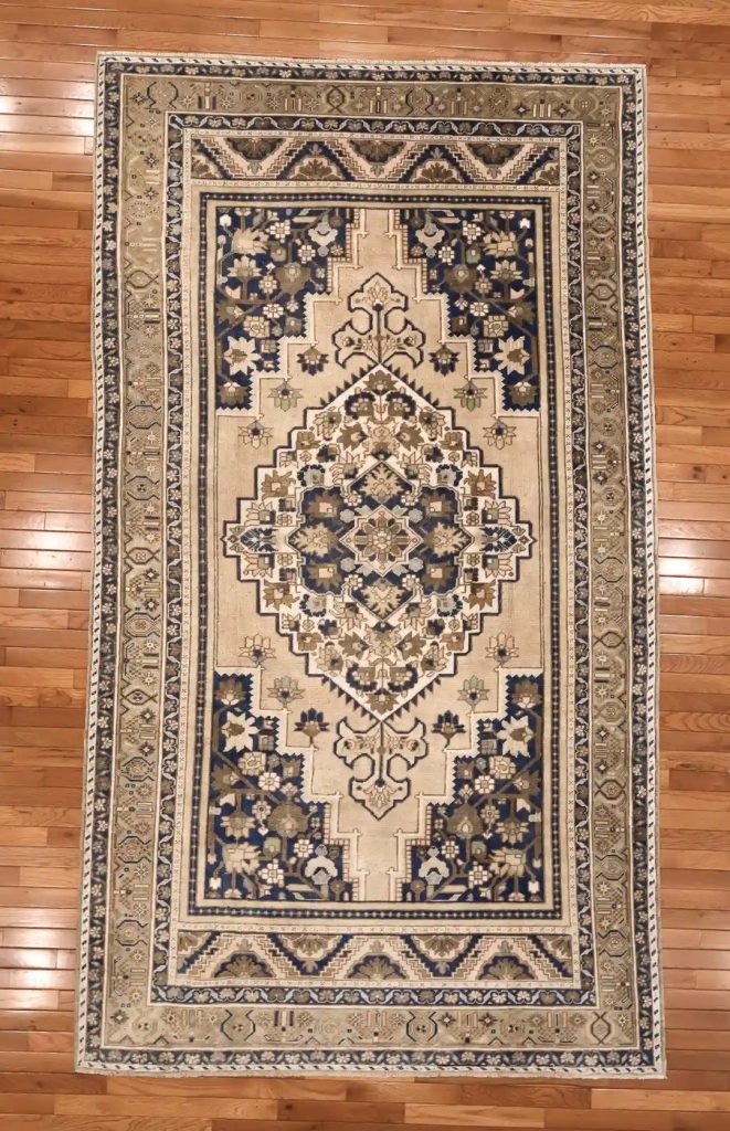 6′ x 10′ Beige Fine Hand-Knotted Turkish Anatolian Rug – Traditional Wool