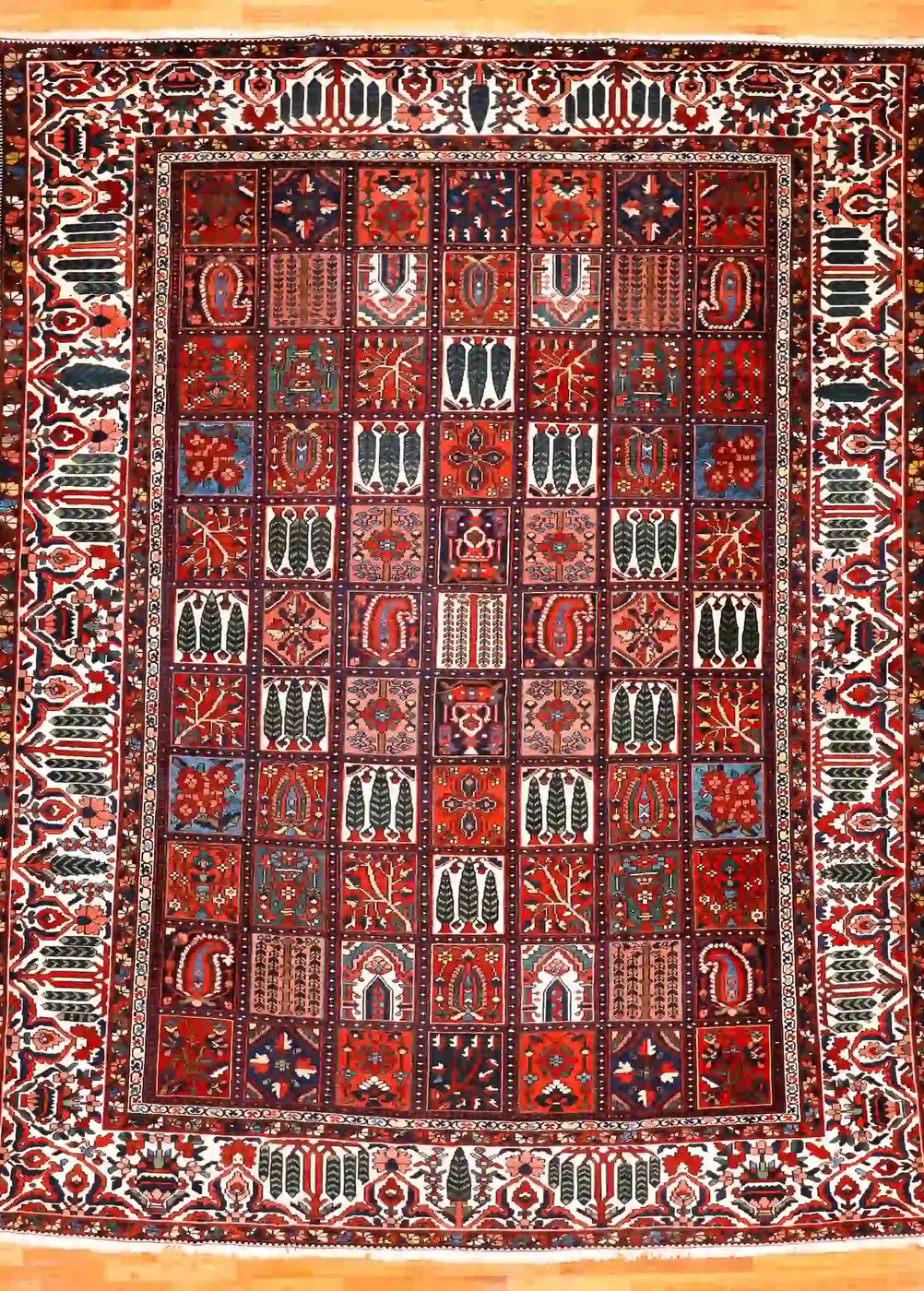 11′ x 14′ Multi-Color Fine Hand-Knotted Semi-Antique Persian Bakhtiari Rug – Traditional Wool