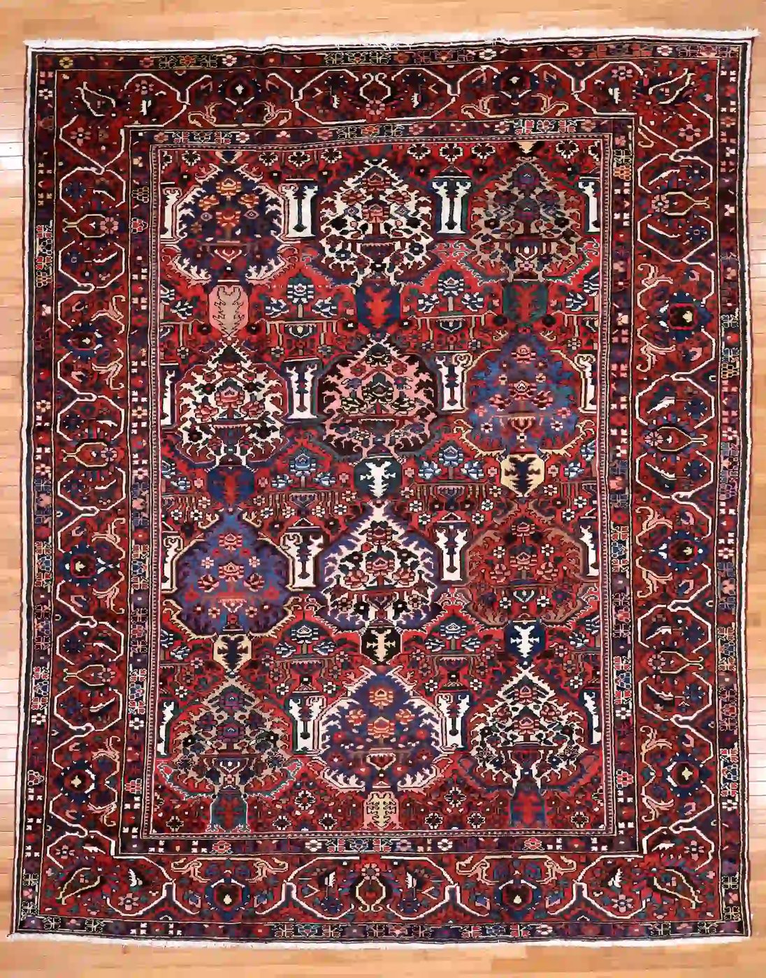 10′ x 13′ Large Brick Red Hand-Knotted Semi-Antique Persian Bakhtiari Rug – Traditional Wool
