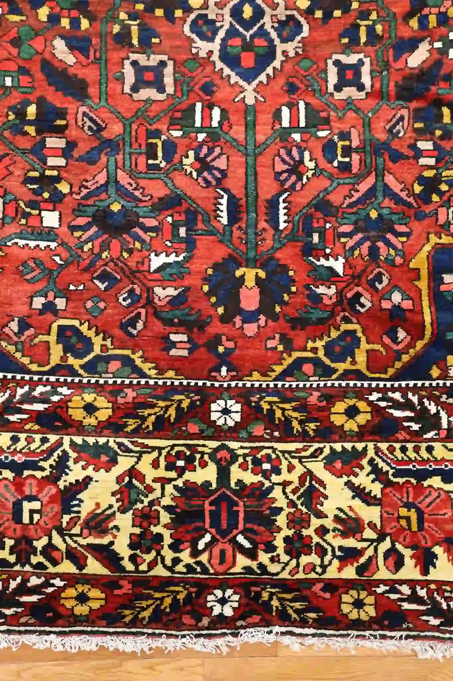 13′ x 17′ Red Fine Hand-Knotted Antique Persian Bakhtiari Rug – Traditional Wool