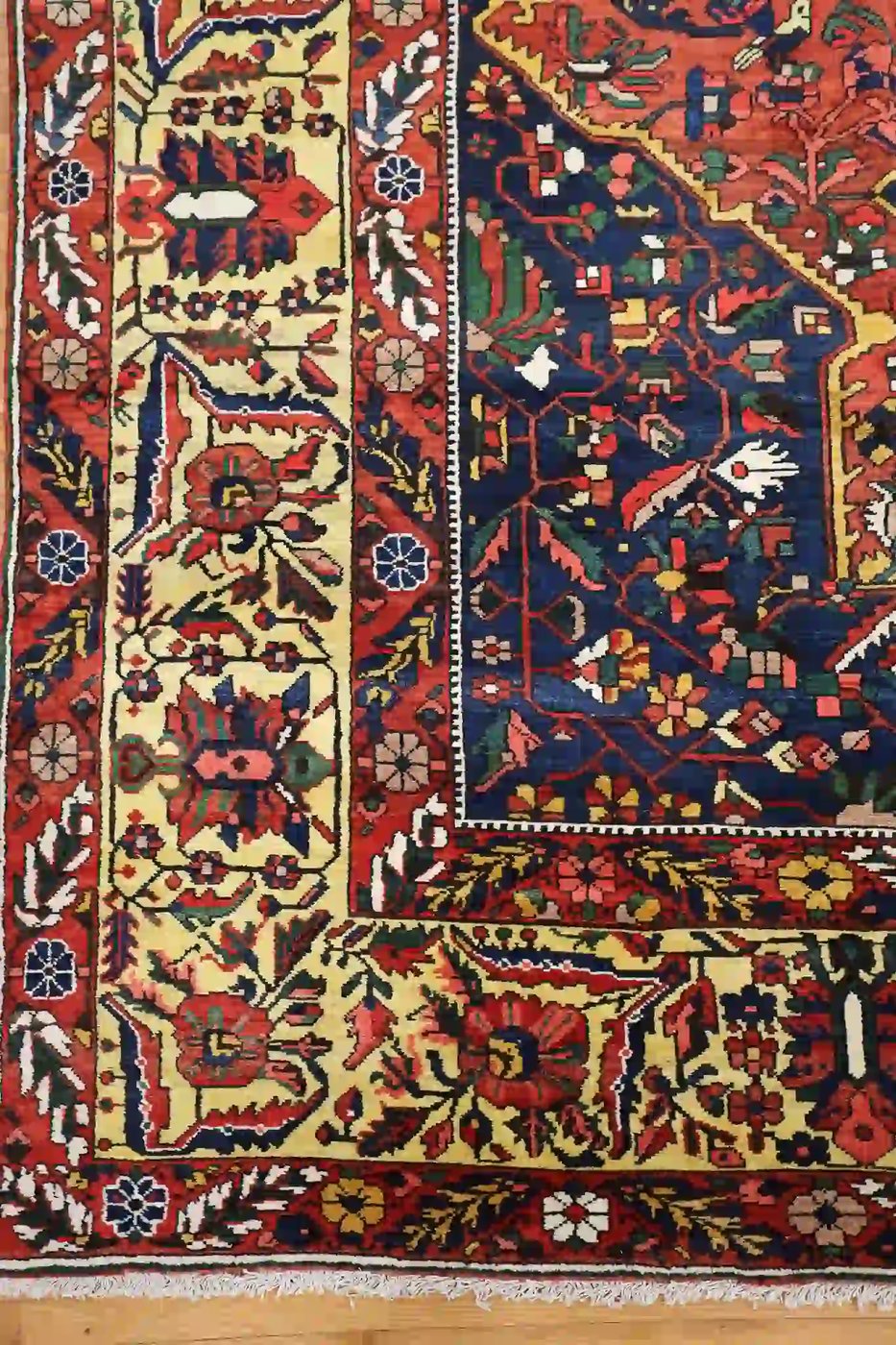 13′ x 17′ Red Fine Hand-Knotted Antique Persian Bakhtiari Rug – Traditional Wool