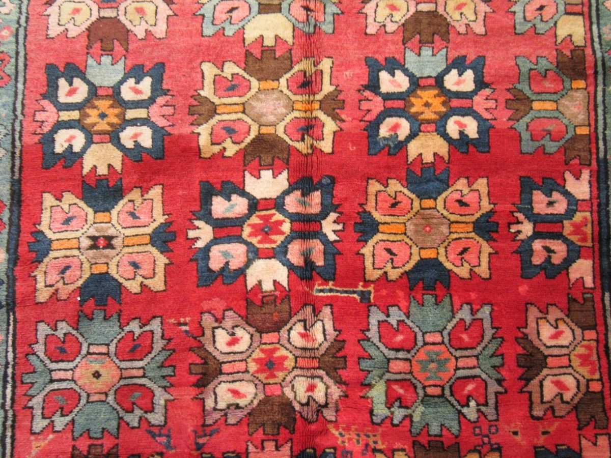 5′ x 9′ Semi Antique Caucasian Rug – Red – Hand Knotted Wool