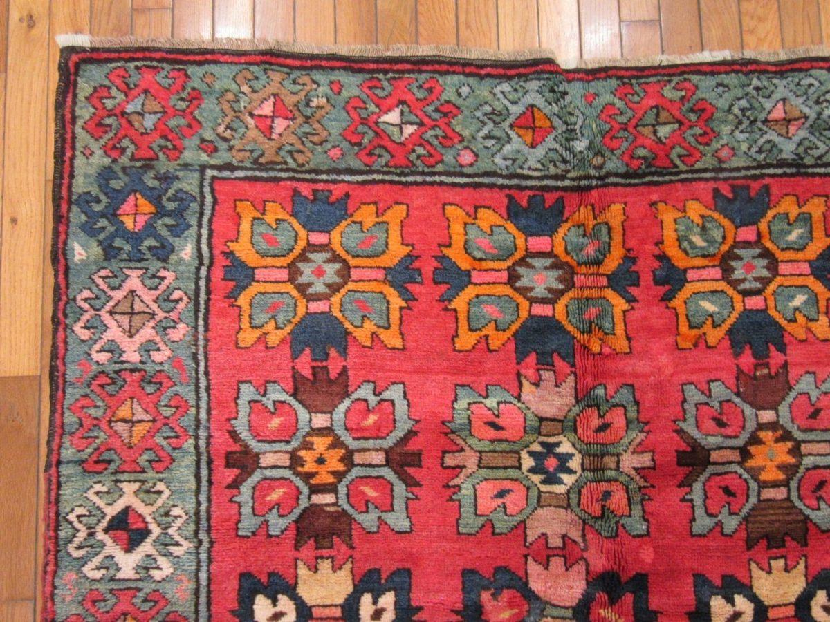 5′ x 9′ Semi Antique Caucasian Rug – Red – Hand Knotted Wool