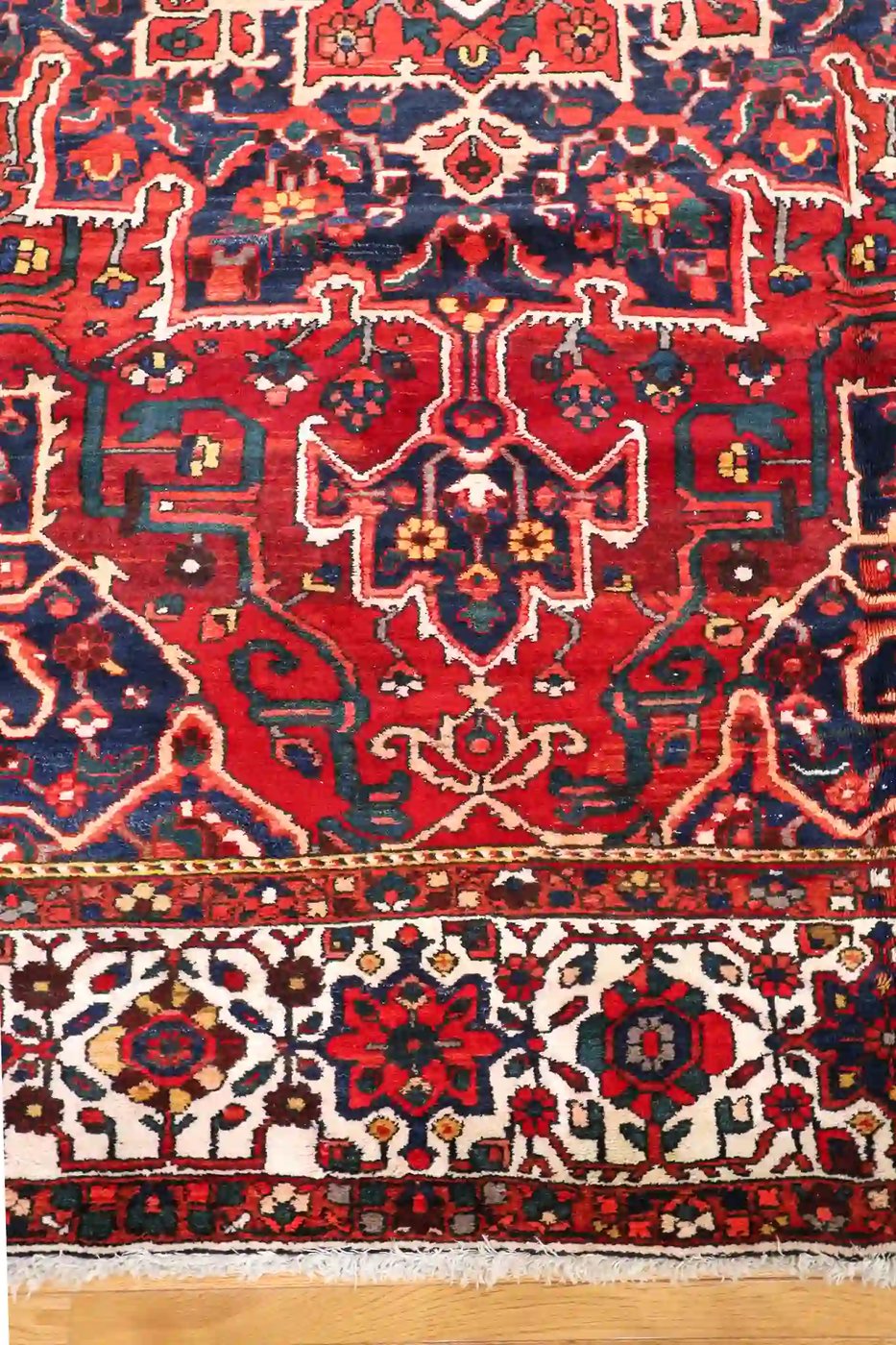 11′ x 12′ Red Fine Hand-Knotted Persian Bakhtiari Rug – Traditional Wool - 6 11′ x 12′ Red Fine Hand-Knotted Persian Bakhtiari Rug – Traditional Wool