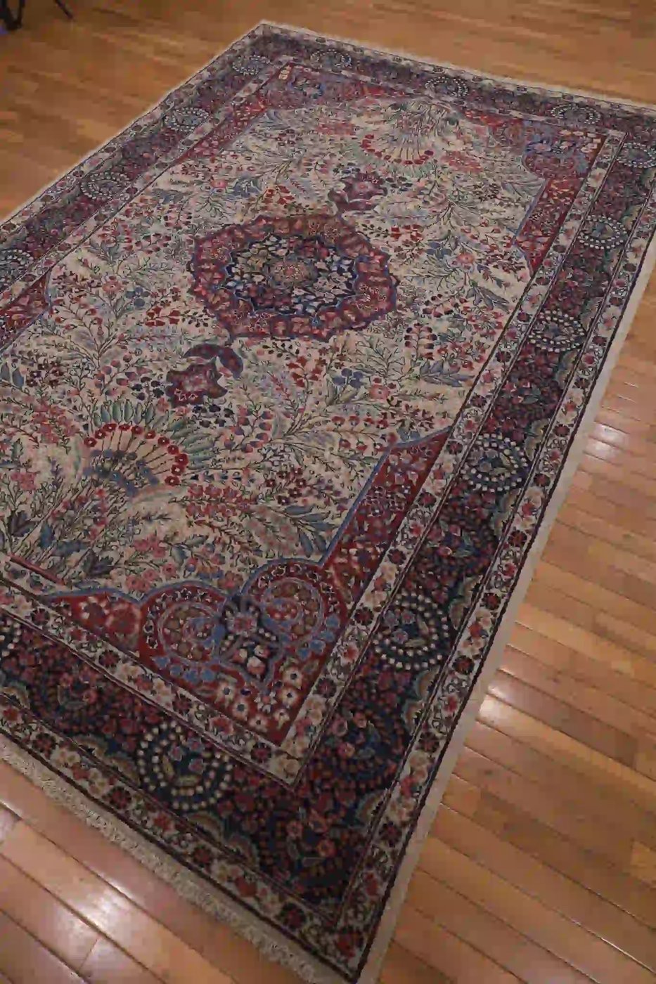 7′ x 10′ Ivory and Indigo Hand-Knotted Antique Persian Kerman Rug – Investment Grade Wool