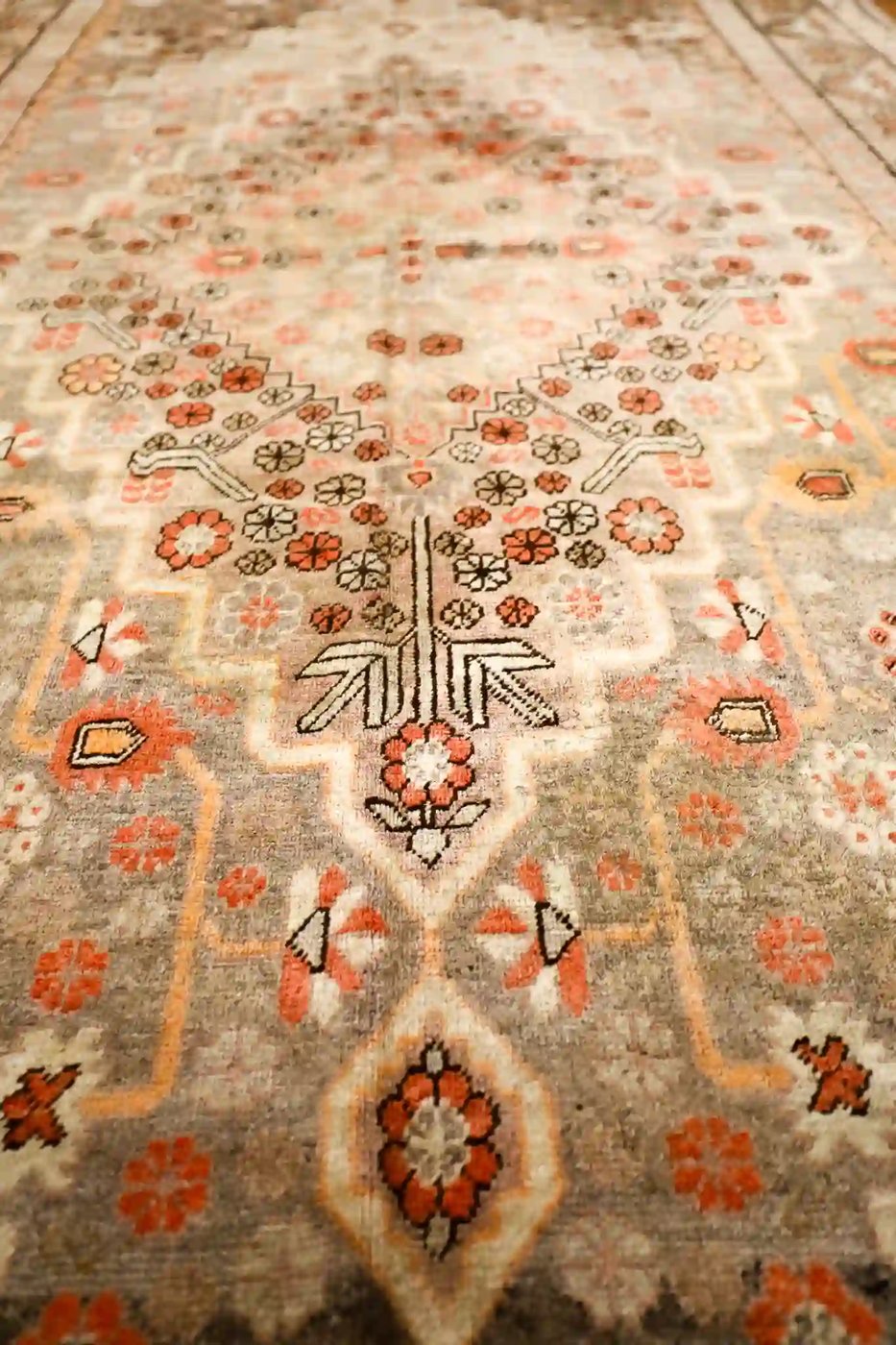 7′ x 12′ Gray Fine Hand-Knotted Central Asian Khotan Rug – Vintage Tribal Wool