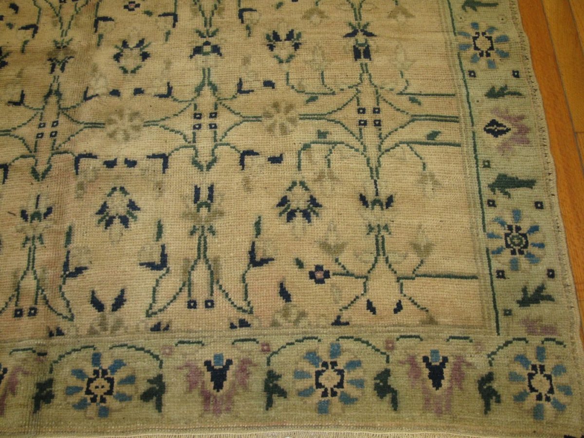 6′ x 12′ Turkish Beige All-Over Rug – Transitional Wool