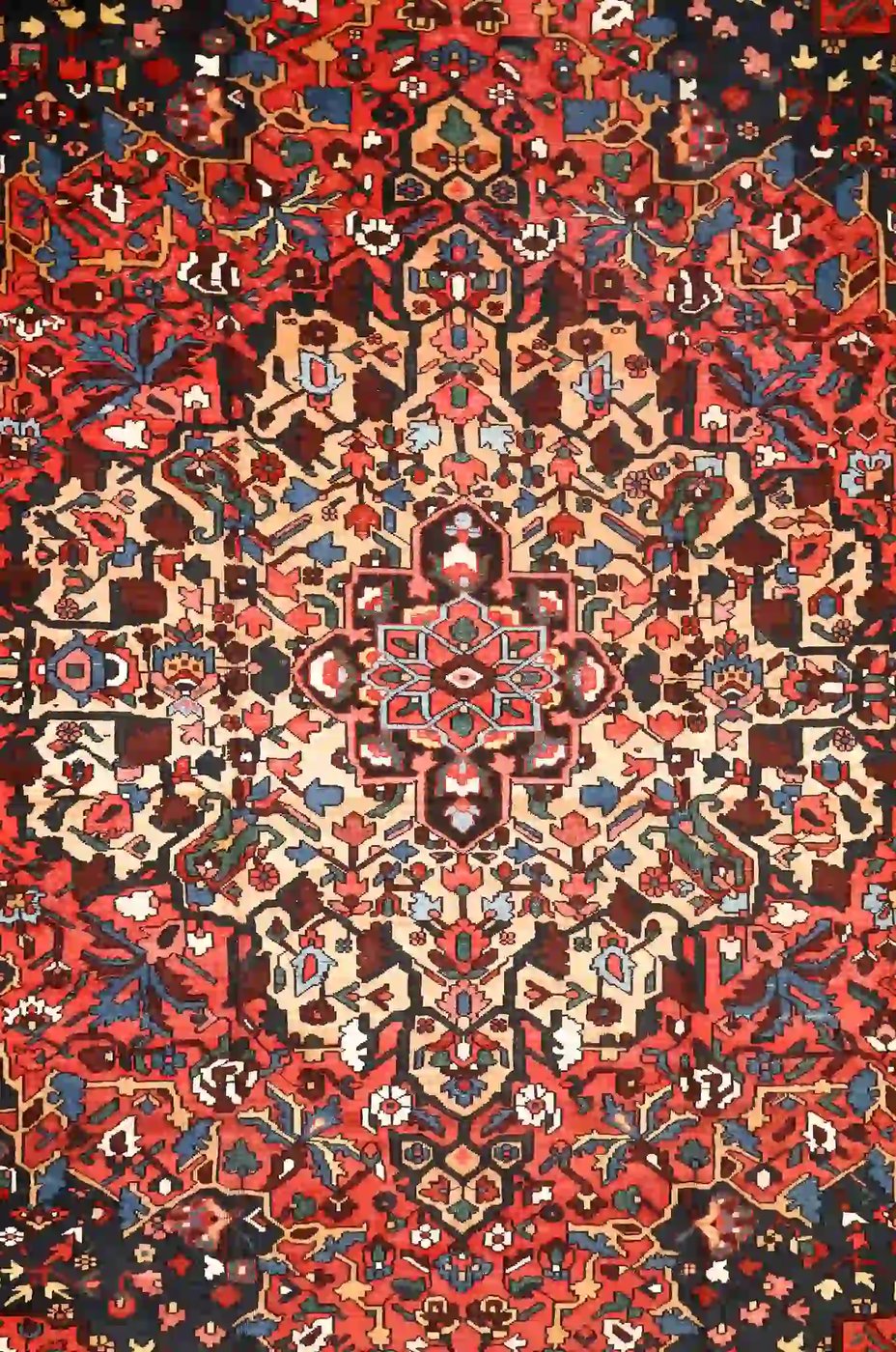 10′ x 14′ Red Fine Hand-Knotted Persian Bakhtiari – Traditional Wool