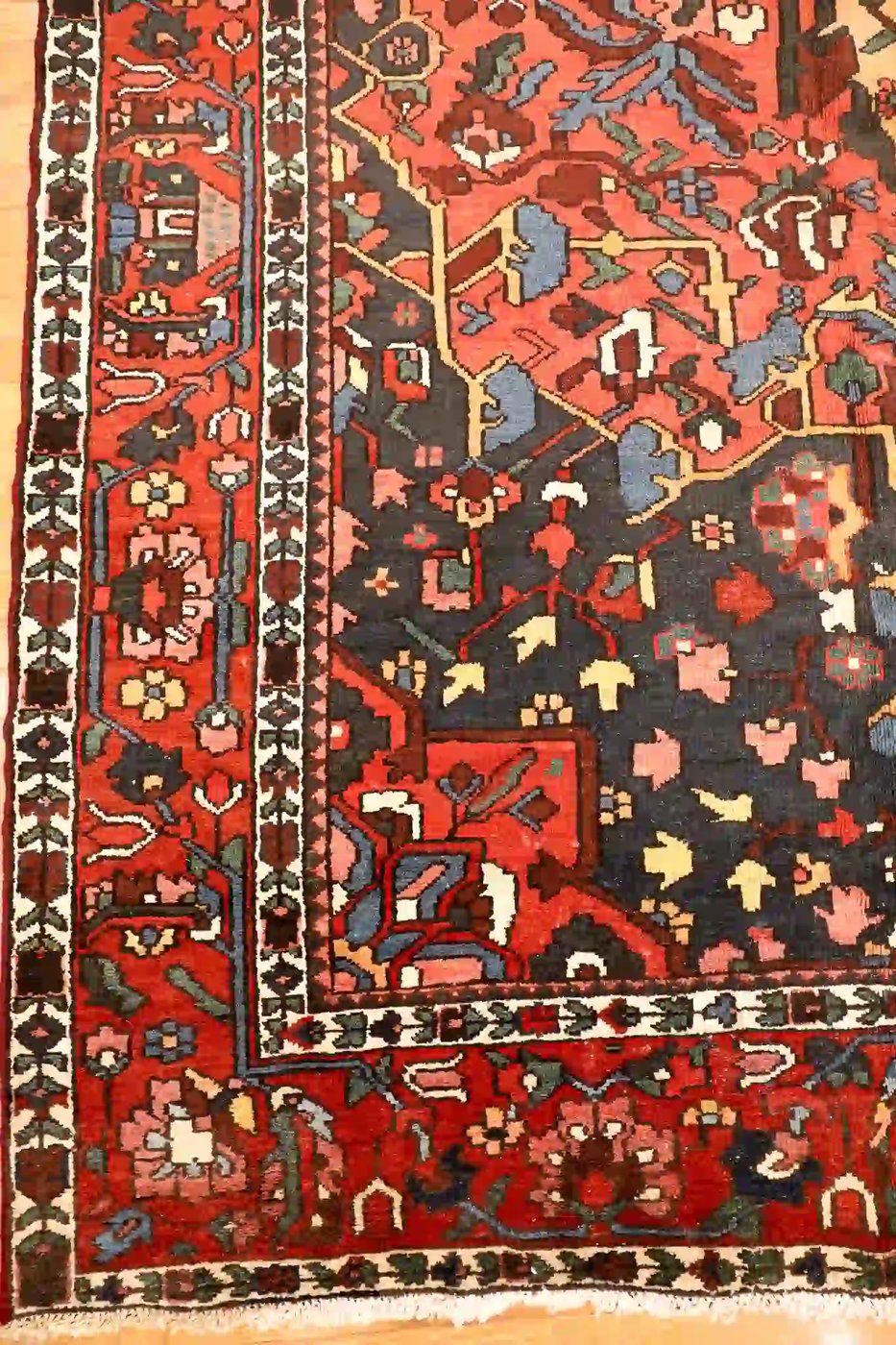 10′ x 14′ Red Fine Hand-Knotted Persian Bakhtiari – Traditional Wool