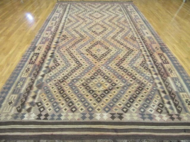 9′ x 17′ Vintage Afghan Kilim Rug – Beige