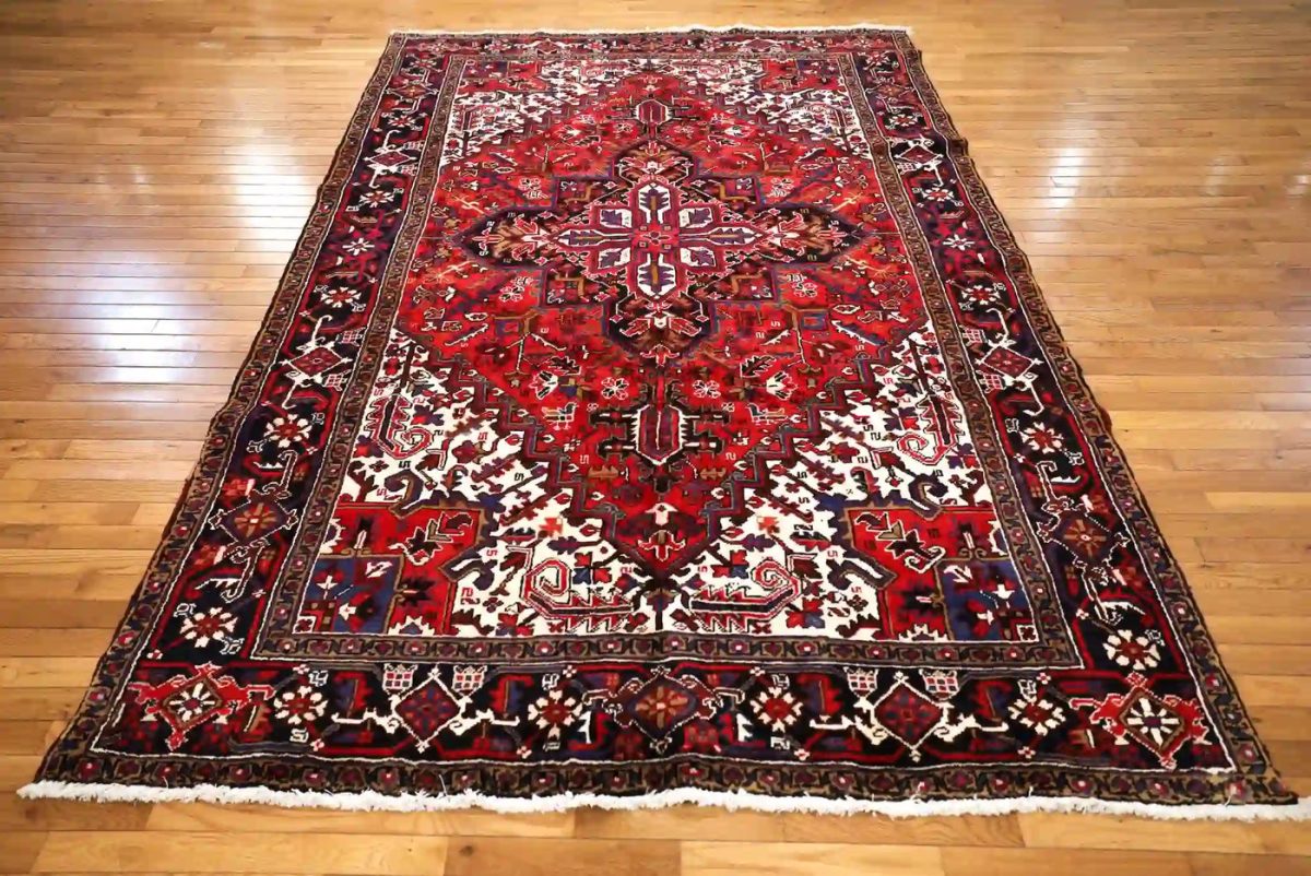 7′ x 10′ Red Fine Hand-Knotted Persian Heriz Rug – Traditional Wool