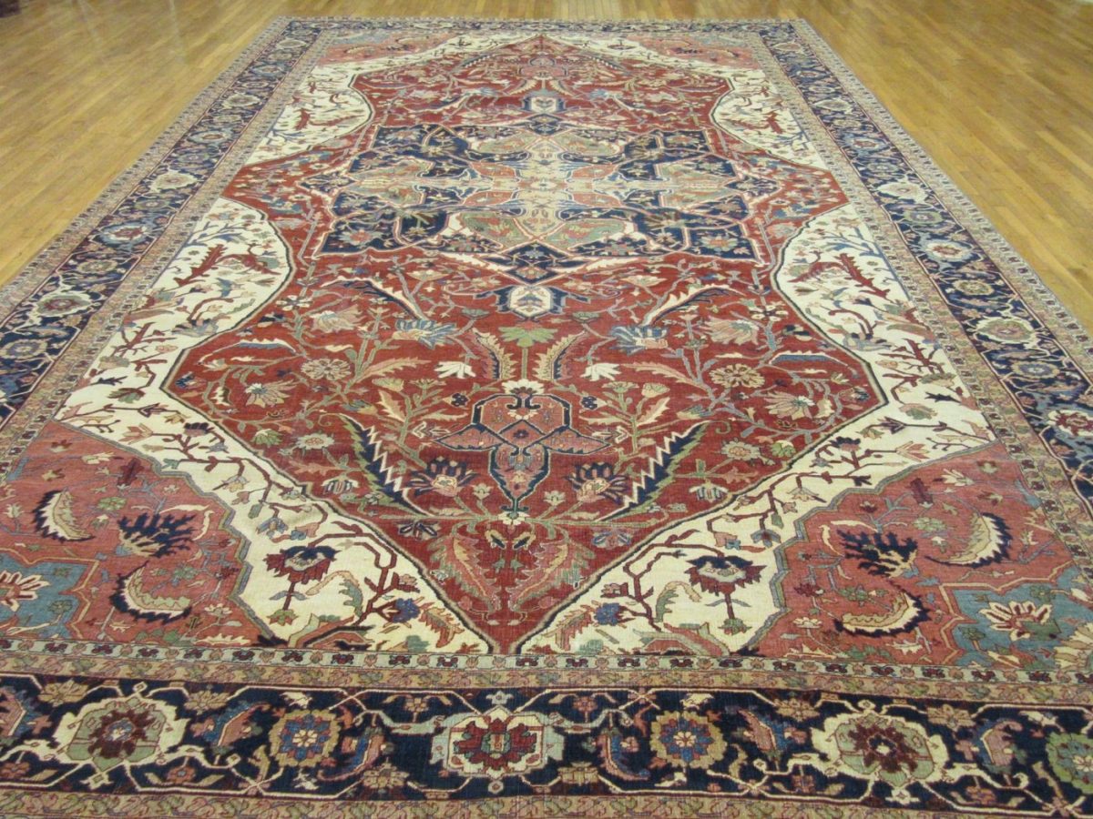 11′ x 19′ Hand-Knotted Persian Heriz Serapi Rug – Rust
