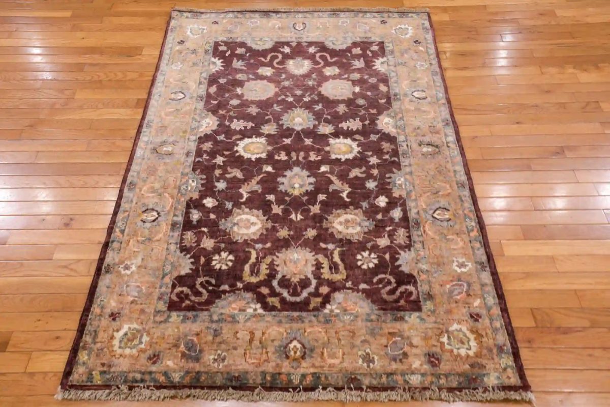 4′ x 6′ Burgundy Fine Hand-Knotted Pakistan Sultanabad Rug – Traditional Wool