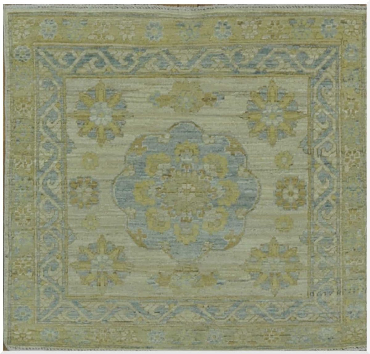 3′ x 4′ Light Beige Fine Hand-Knotted Pakistani Khotan Rug – Transitional Wool 3′ x 4′ Light Beige Fine Hand-Knotted Pakistani Khotan Rug – Transitional Wool