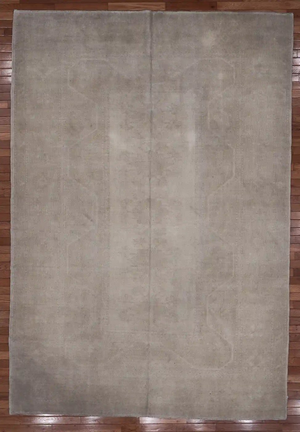 7′ x 9′ Beige Fine Hand-Knotted Turkish Anatolian Rug – Traditional Wool