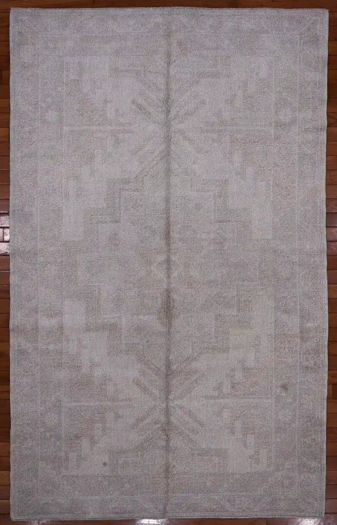 4′ x 7′ Beige Fine Hand-Knotted Turkish Anatolian Rug – Traditional Wool