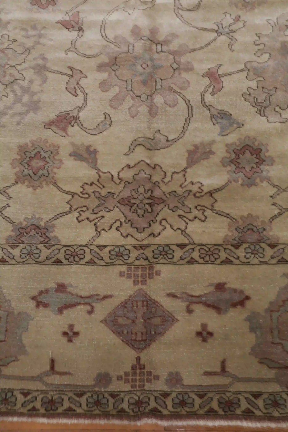 9′ x 12′ Beige Fine Hand-Knotted Egyptian Sultanabad Rug – Traditional Wool