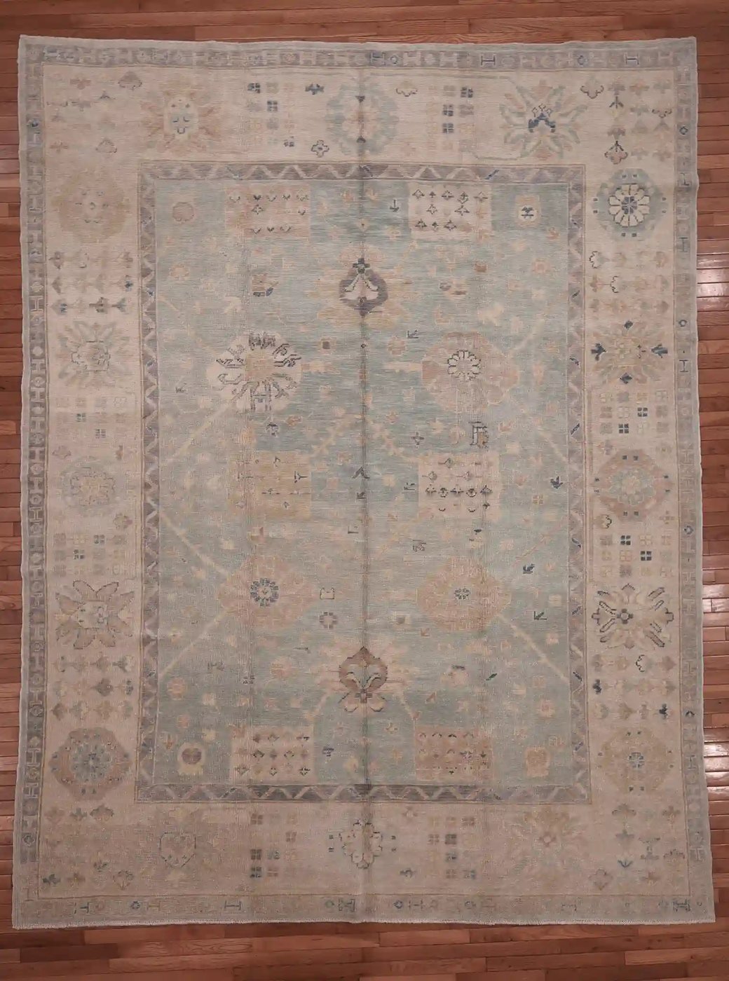 9′ x 12′ Pale Blue Fine Hand-Knotted Turkish Oushak Rug – Transitional Wool