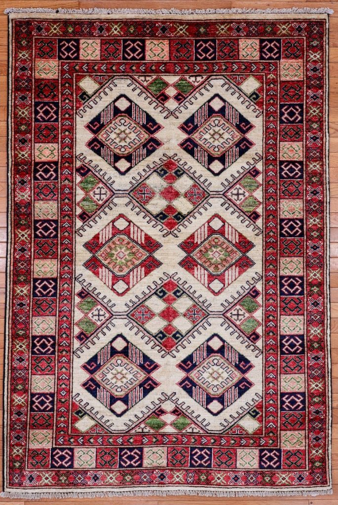 4′ x 6′ Ivory Fine Hand-Knotted Pakistan Kazak Rug – Traditional Wool