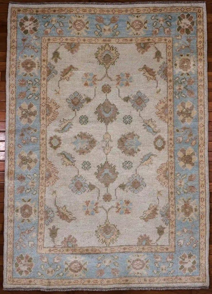 4′ x 5′ Ivory Fine Hand-Knotted Turkish Oushak Rug – Transitional Wool