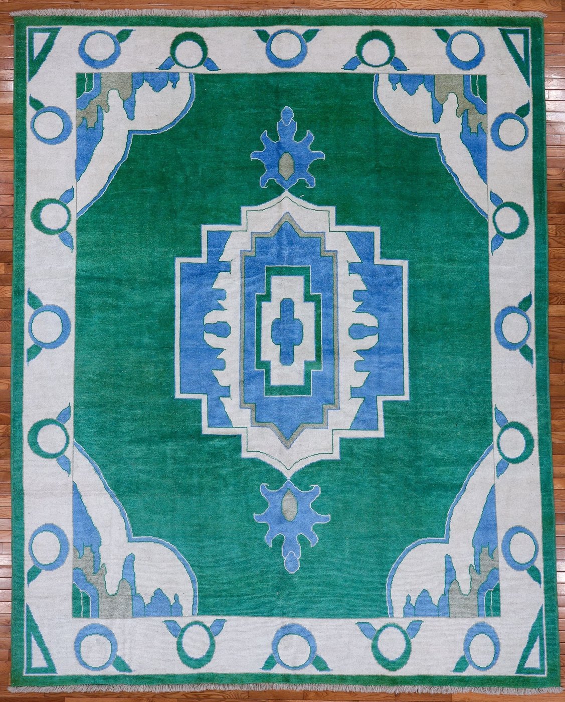 9′ x 11′ Green Fine Hand-Knotted Persian Oushak Rug – Traditional Wool