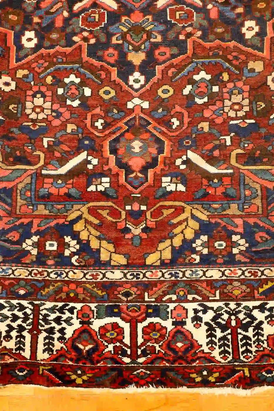11′ x 14′ Red Fine Hand-Knotted Persian Bakhtiari – Traditional Wool