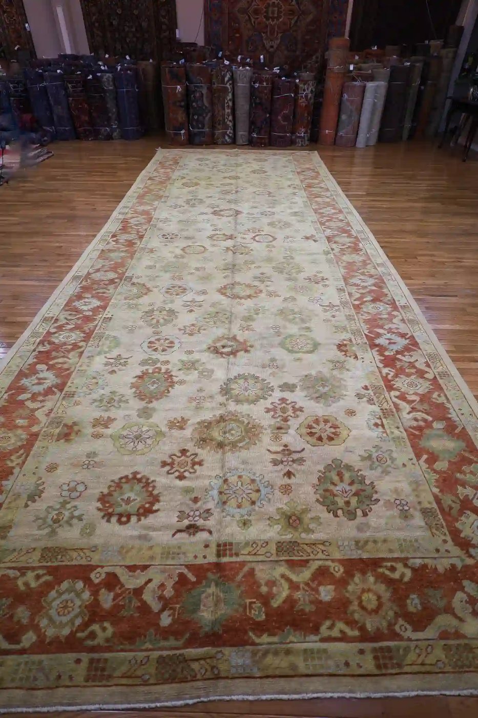 9′ x 25′ Beige Fine Hand-Knotted Turkish Oushak Runner Rug – Vintage Wool