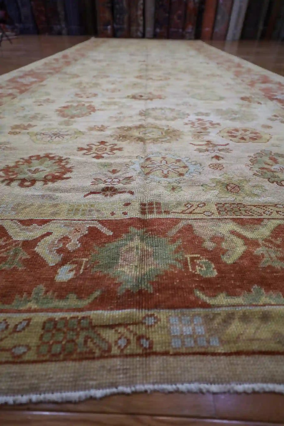 9′ x 25′ Beige Fine Hand-Knotted Turkish Oushak Runner Rug – Vintage Wool