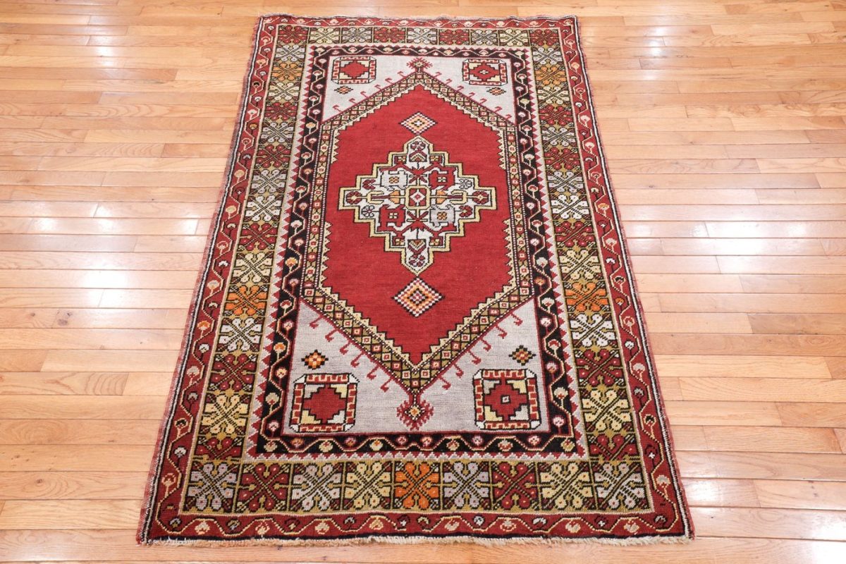 4′ x 6′ Red Fine Hand-Knotted Turkish Oushak Rug – Traditional Wool