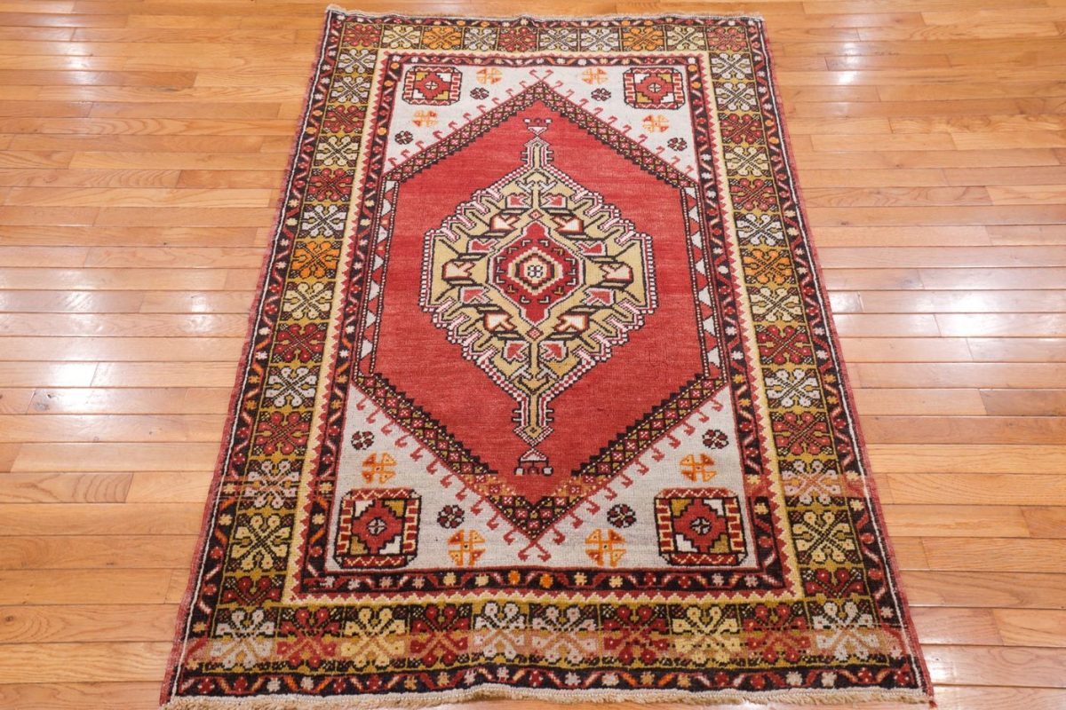 4′ x 6′ Red Fine Hand-Knotted Turkish Oushak Rug – Traditional Wool