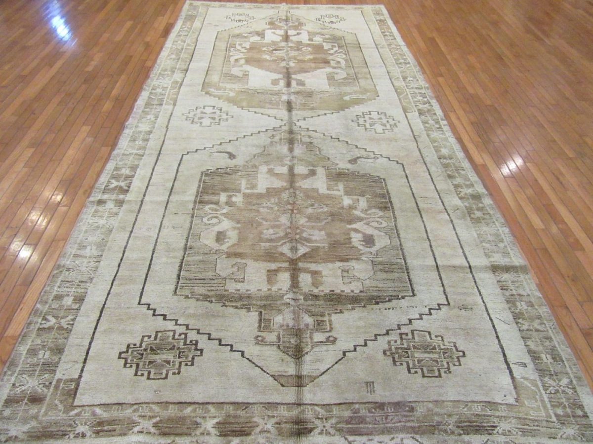 7′ x 14′ Beige Fine Hand-Knotted Turkish Anatolian Rug – Vintage Antique Washed Wool