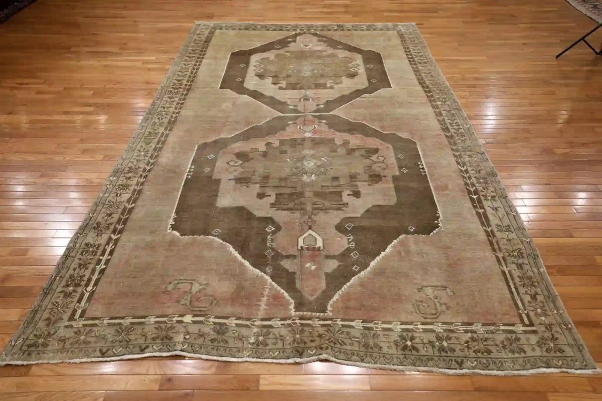 8′ x 12′ Beige Fine Hand-Knotted Turkish Oushak Rug – Vintage Wool