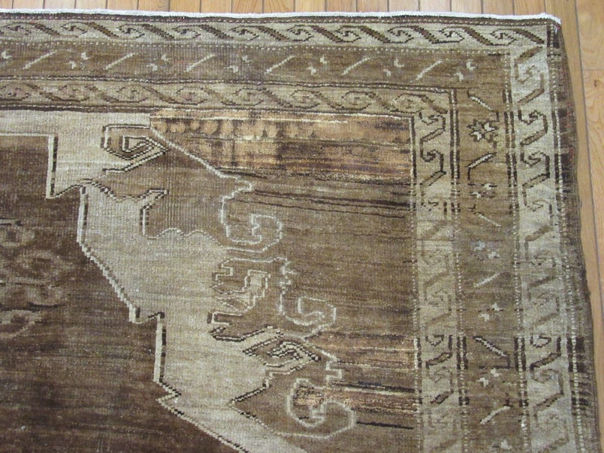 7′ x 10′ Turkish Brown Vintage Rug Transitional Wool