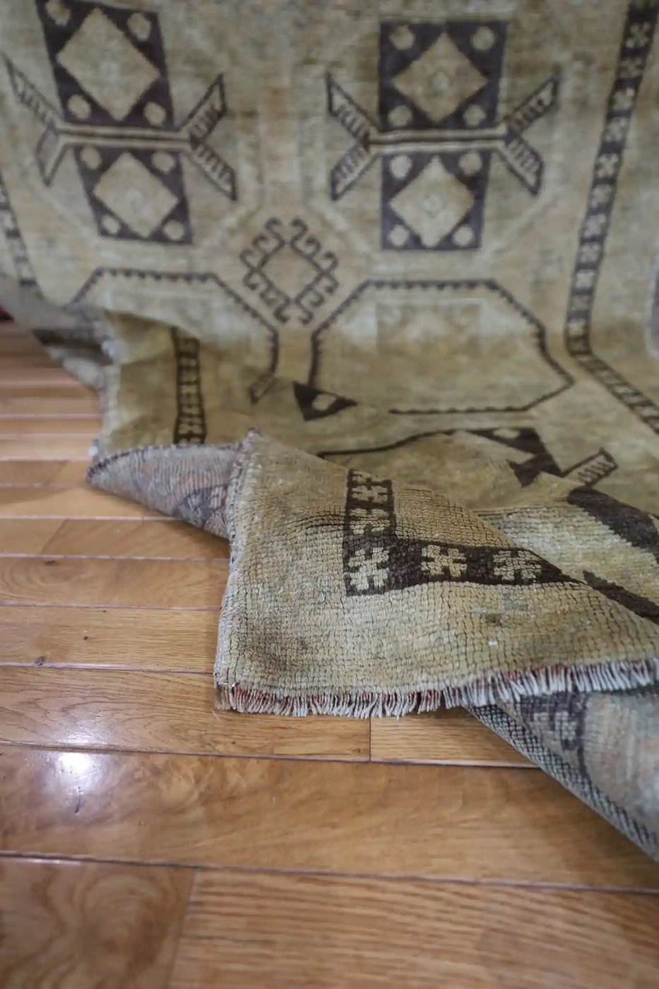 4′ x 14′ Beige Fine Hand-Knotted Vintage Turkish Oushak Runner – Traditional Wool