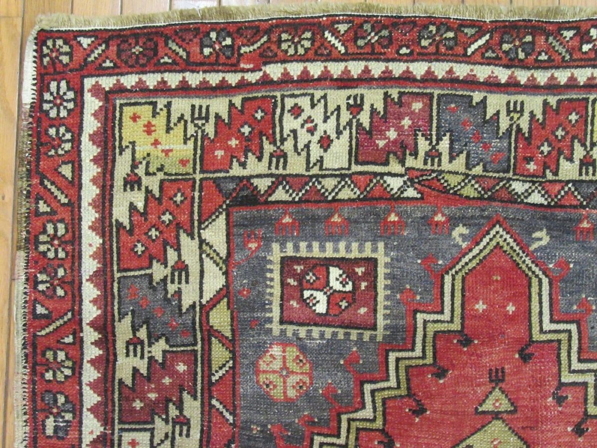4′ x 10′ Turkish Rust Ivory Medallion Rug – Vintage Hand-Knotted Wool