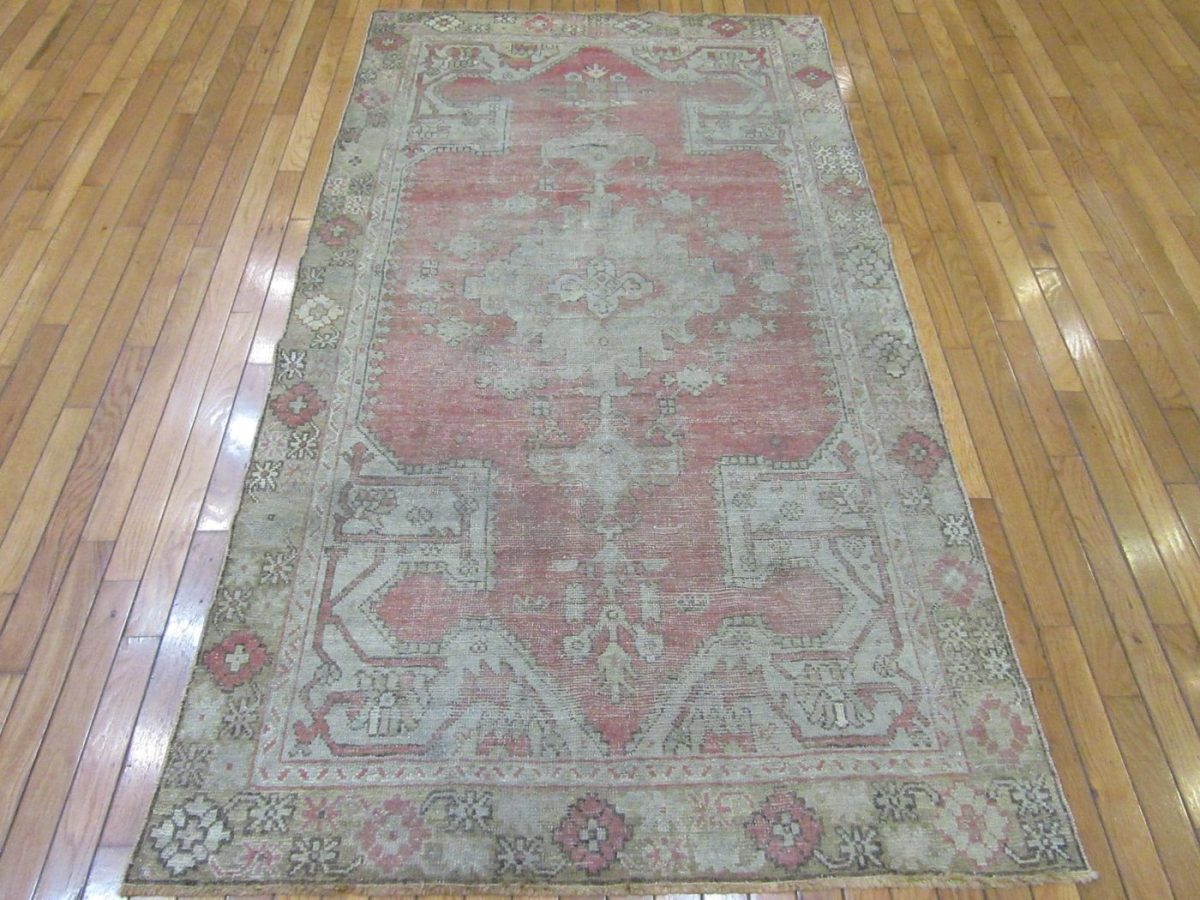 4′ x 7′ Turkish Blush Ivory Oushak Rug – Antique Hand-Knotted Wool