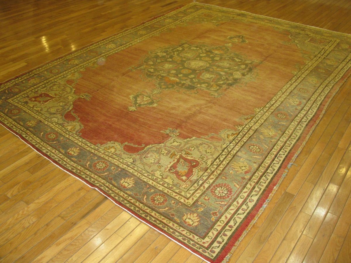 7′ x 10′ Turkish Antique-Washed Rust Medallion Rug – Semi-Antique Hand-Knotted Wool