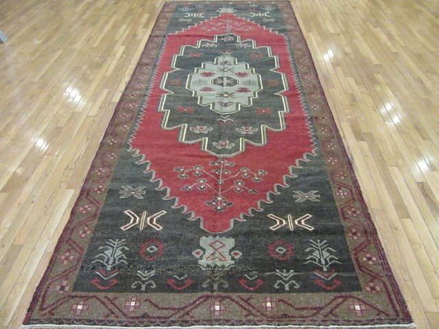5′ x 12′ Turkish Charcoal Rust Medallion Runner – Vintage Hand-Knotted Wool