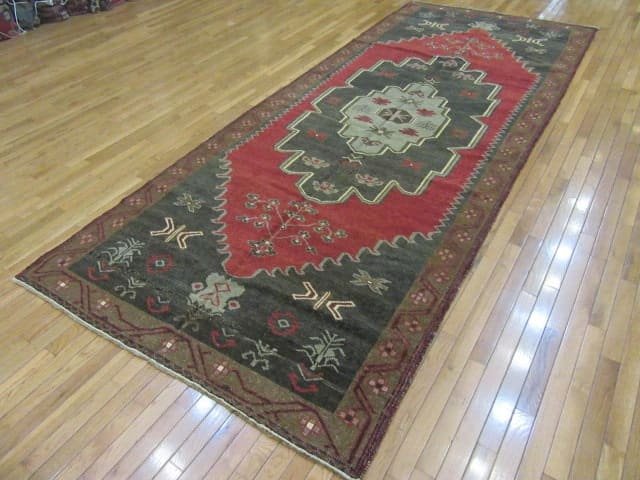 5′ x 12′ Turkish Charcoal Rust Medallion Runner – Vintage Hand-Knotted Wool