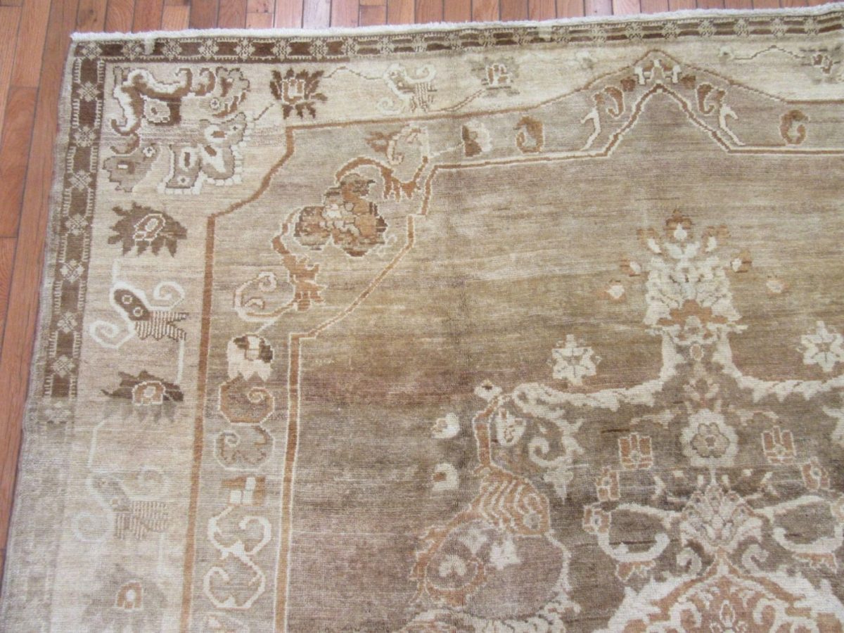 8′ x 10′ Beige Fine Hand-Knotted Turkish Rug – Transitional Wool